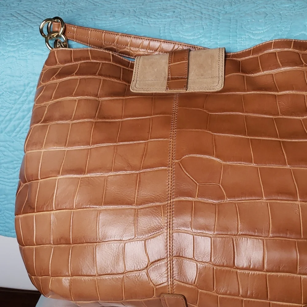 Handbag - Picture 6 of 7